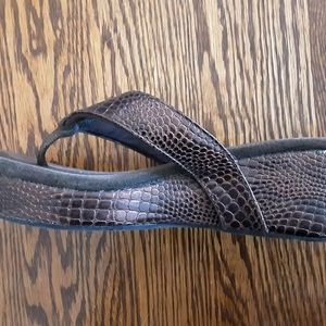 Volatile sandals, size 6